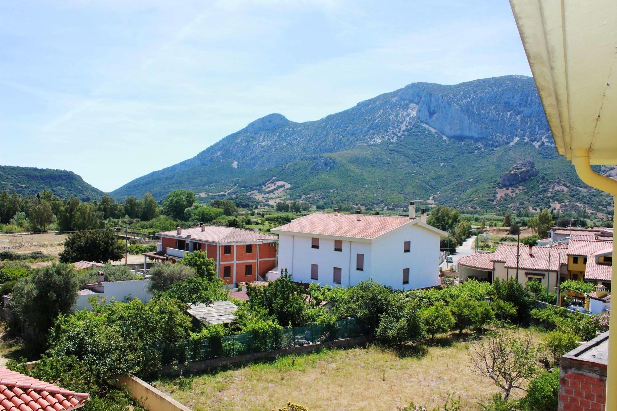 Hotel Dori D'Oro Orosei Exterior photo